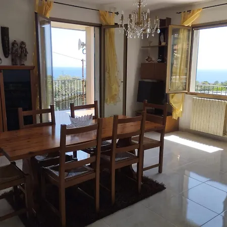 Apartment Alba Dorata San Lorenzo al Mare