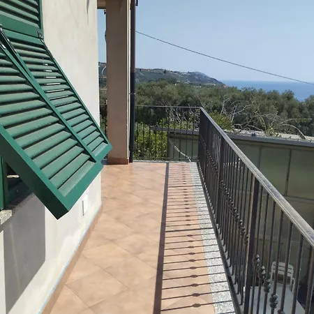 Alba Dorata Apartment San Lorenzo al Mare